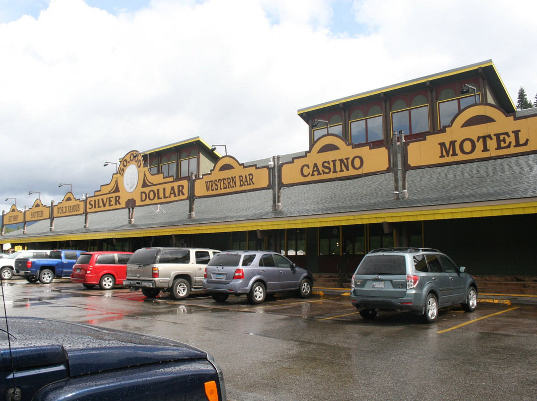 50,000 Silver Dollar Bar-Haugan必去景点