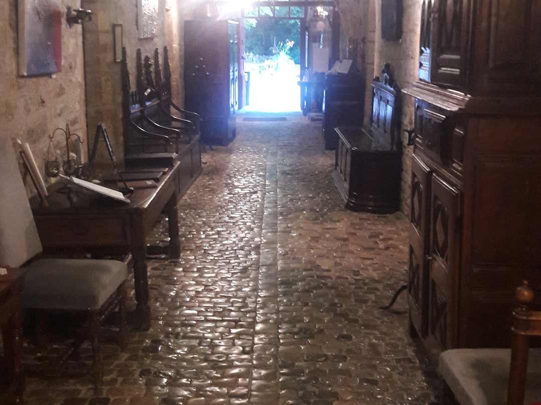 卡兹城堡酒店主图