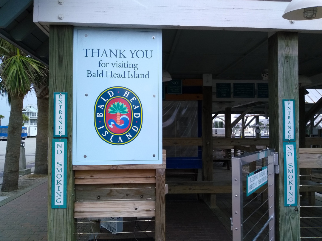 Bald Head Island Ferry景点图片