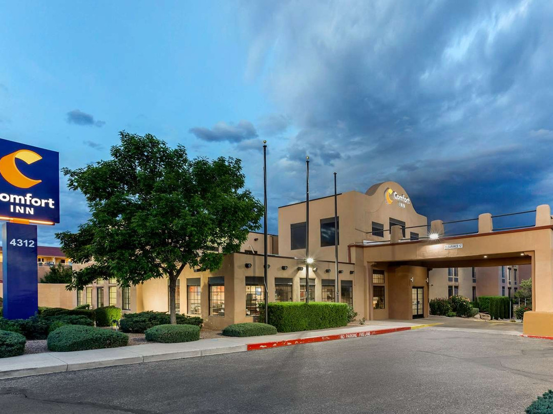 Comfort Inn Santa Fe主图