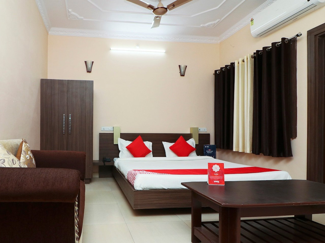 OYO 24145 Haveli Amar Niwas主图