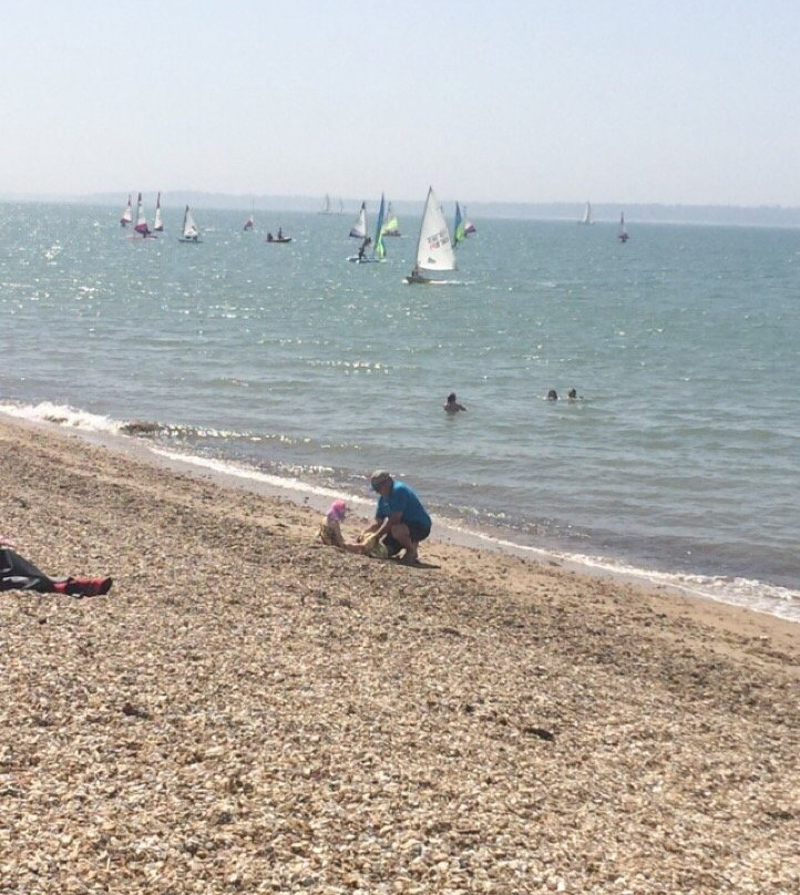 Stokes Bay Beach景点图片