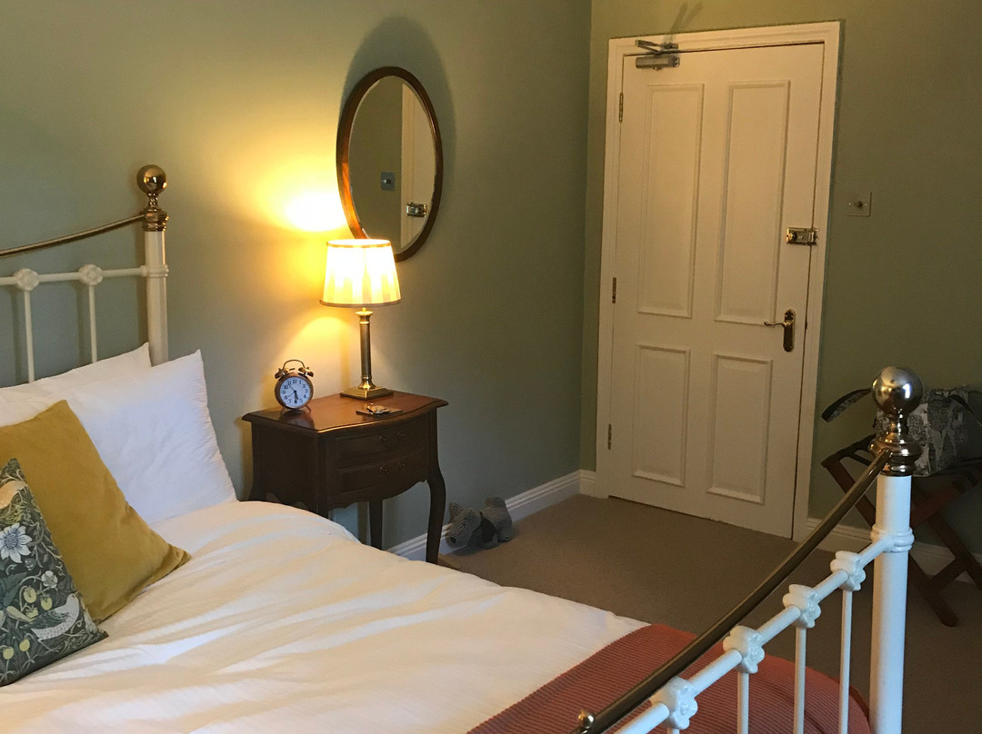 摩尔镇旅馆主图