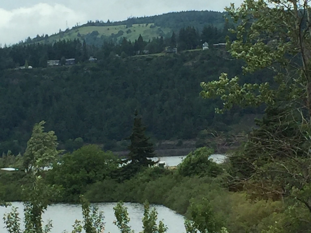 Hampton Inn & Suites Hood River主图