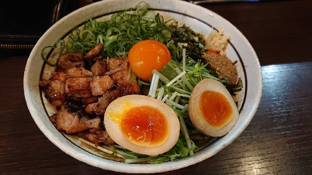 濃厚坦々麺はなび　岩倉店