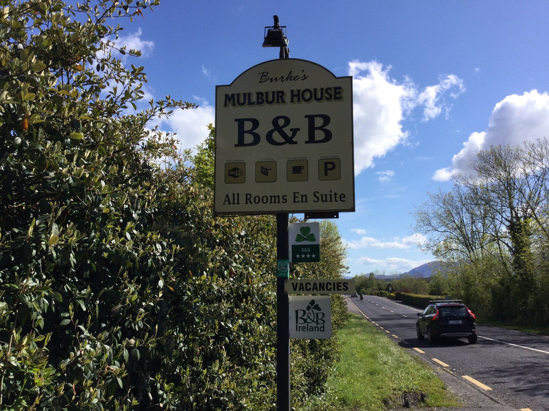 Burke's Mulbur House主图
