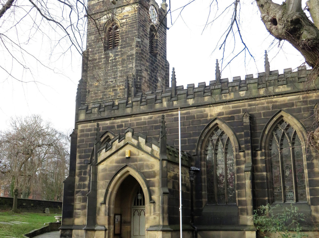 St Mary's Church Barnsley景点图片