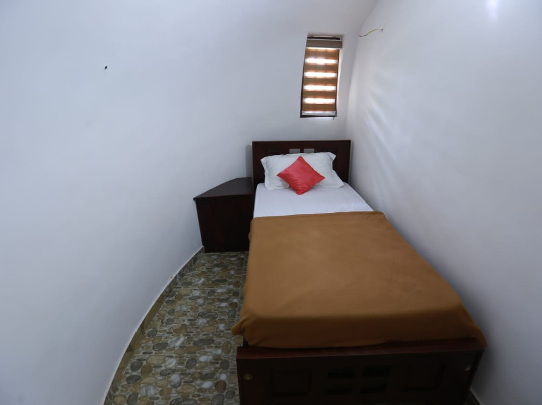 Anns And Toms Lake View Resort主图