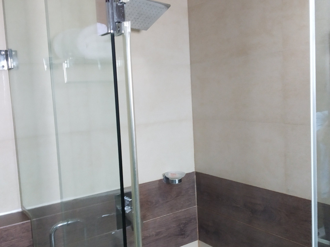 Green View Hotel主图