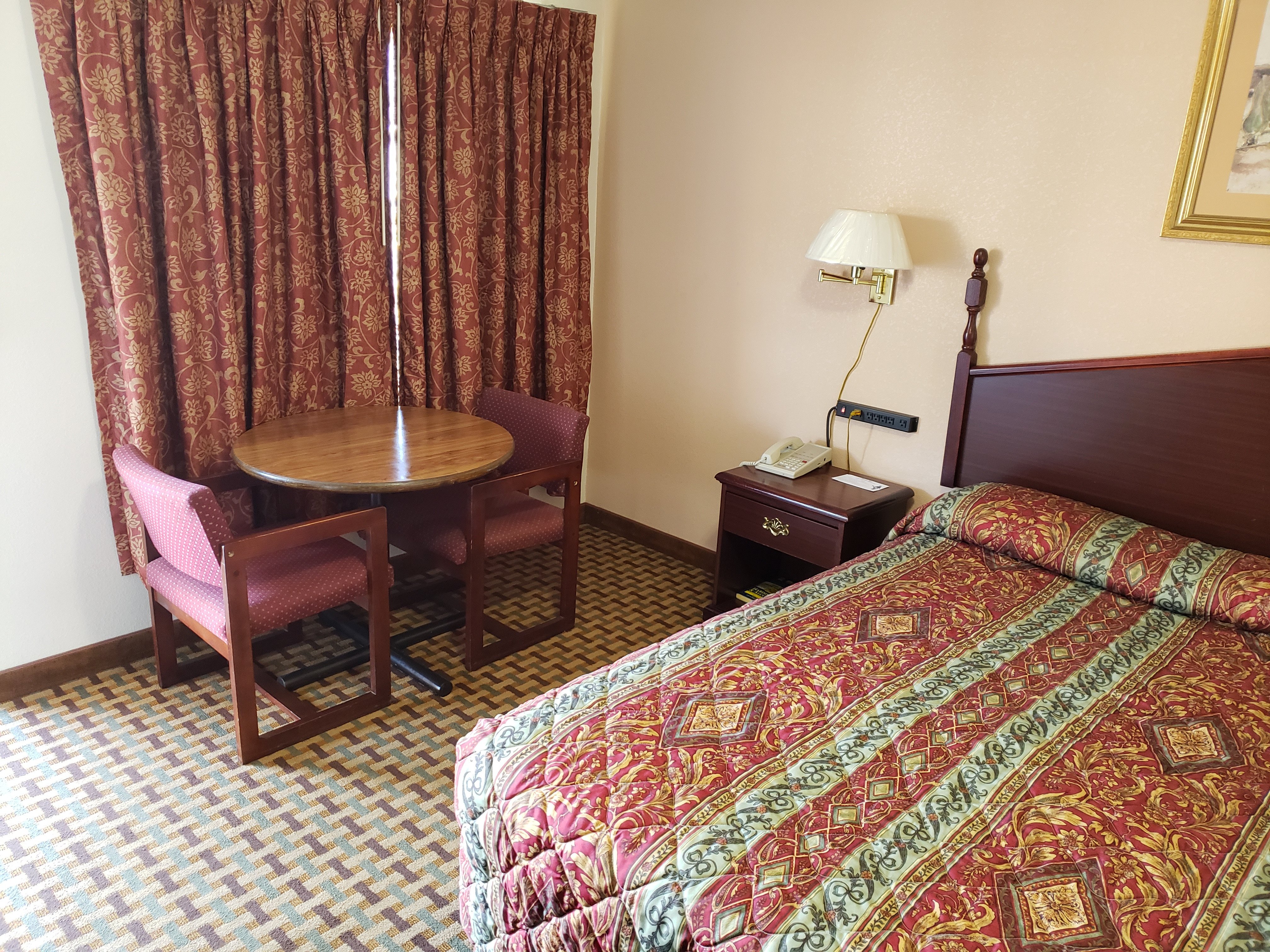 River Heights Motel-官方