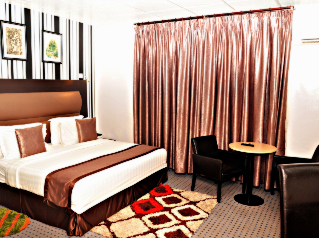 Sweet Spirit Hotels And Suites