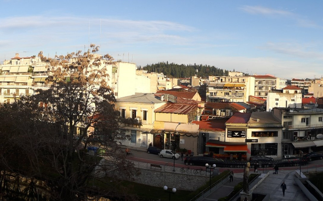 Achillion Hotel主图