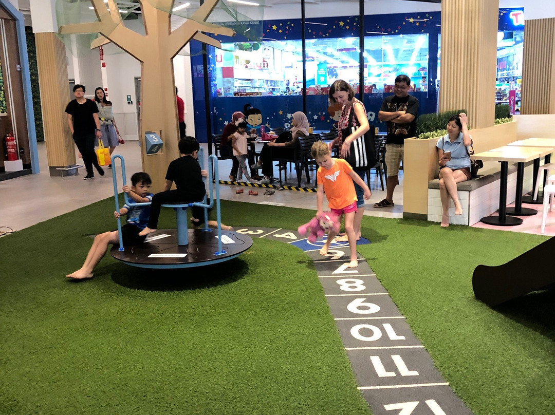 IPC Shopping Centre-八打灵再也必去景点