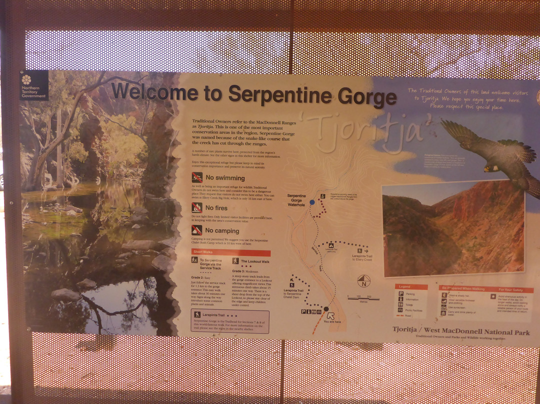 Serpentine Gorge景点图片