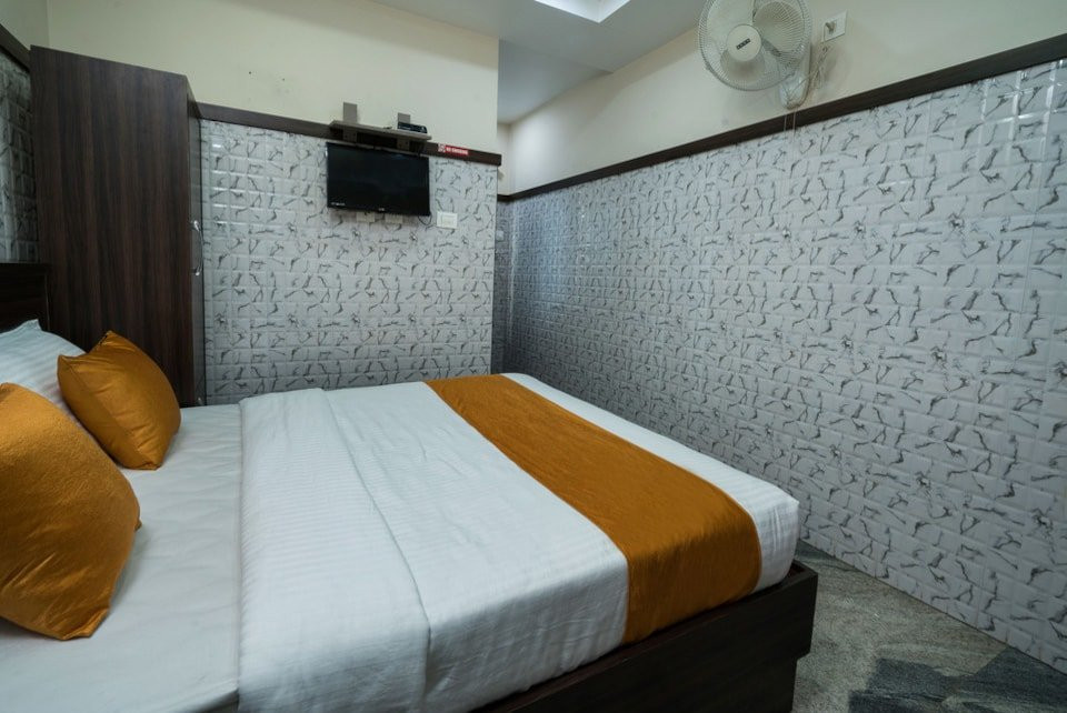 Greens Residency主图