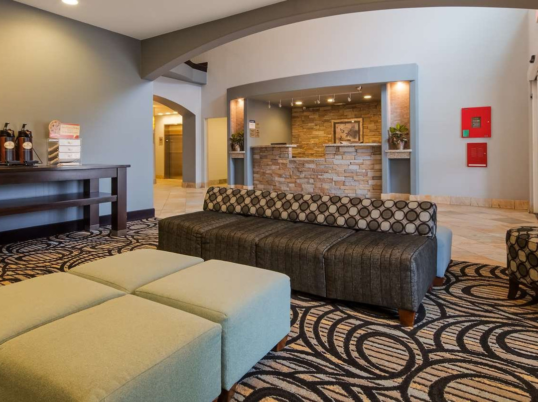 Best Western Plus Sand Bass Inn & Suites主图