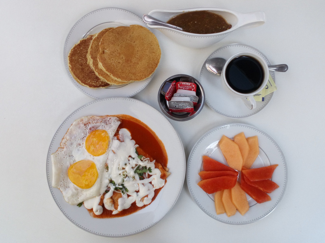 AM Hotel & Plaza主图