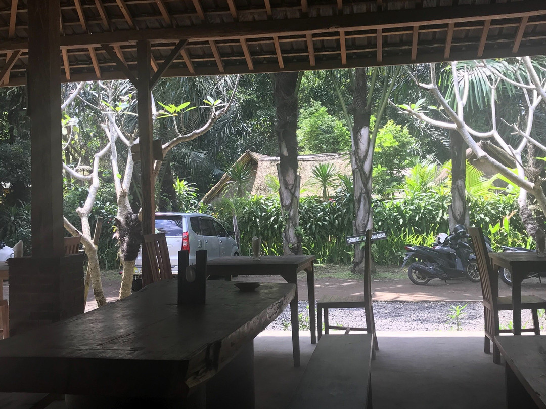 Sangeh餐馆和美食-Pondok Jaka Sengeh