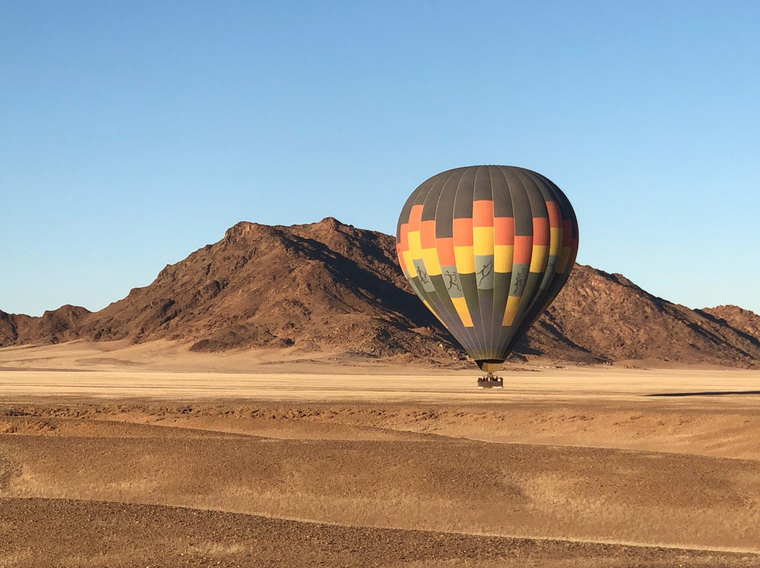 Namib Sky Balloon Safaris-赛斯瑞必去景点