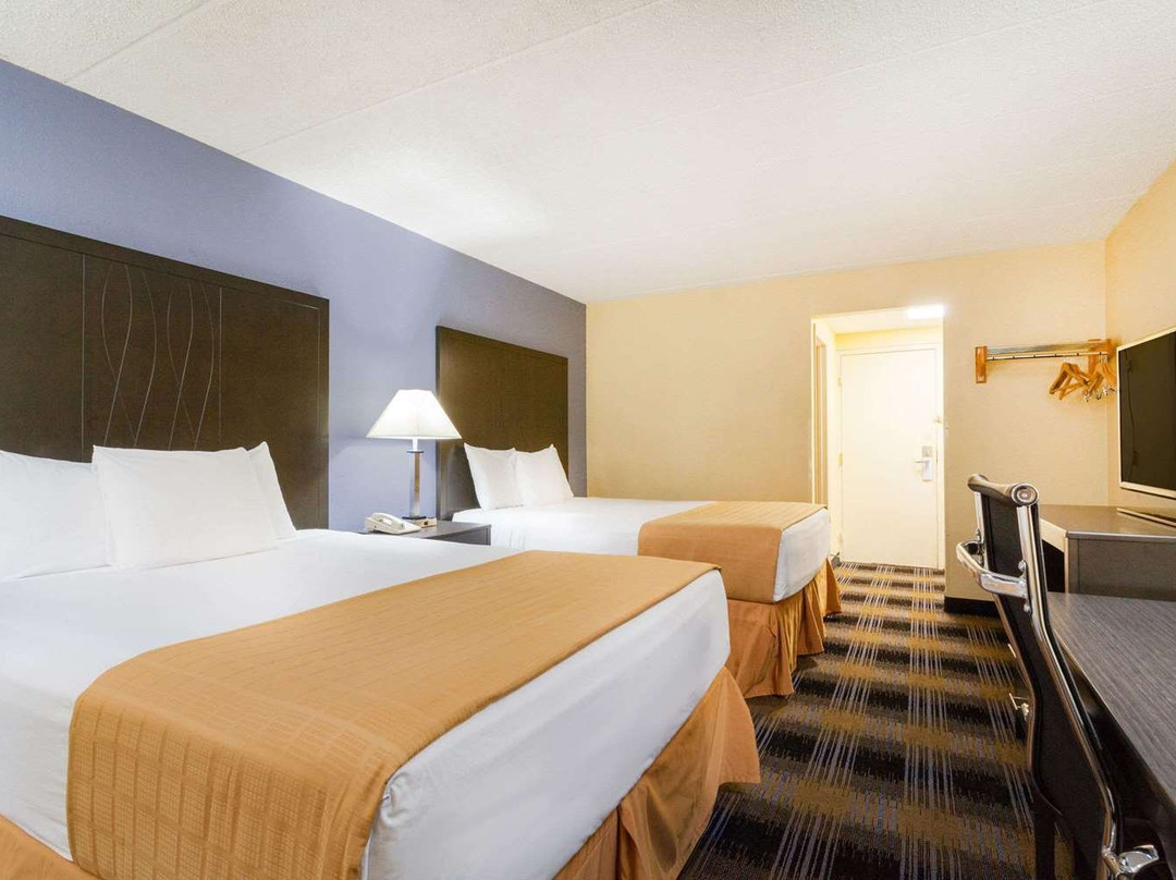 Days Inn by Wyndham Wilkes Barre主图