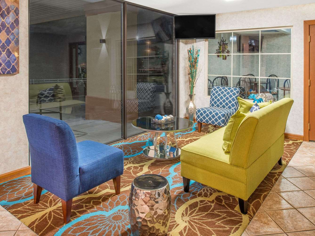 Days Inn by Wyndham Calvert City - Paducah East主图