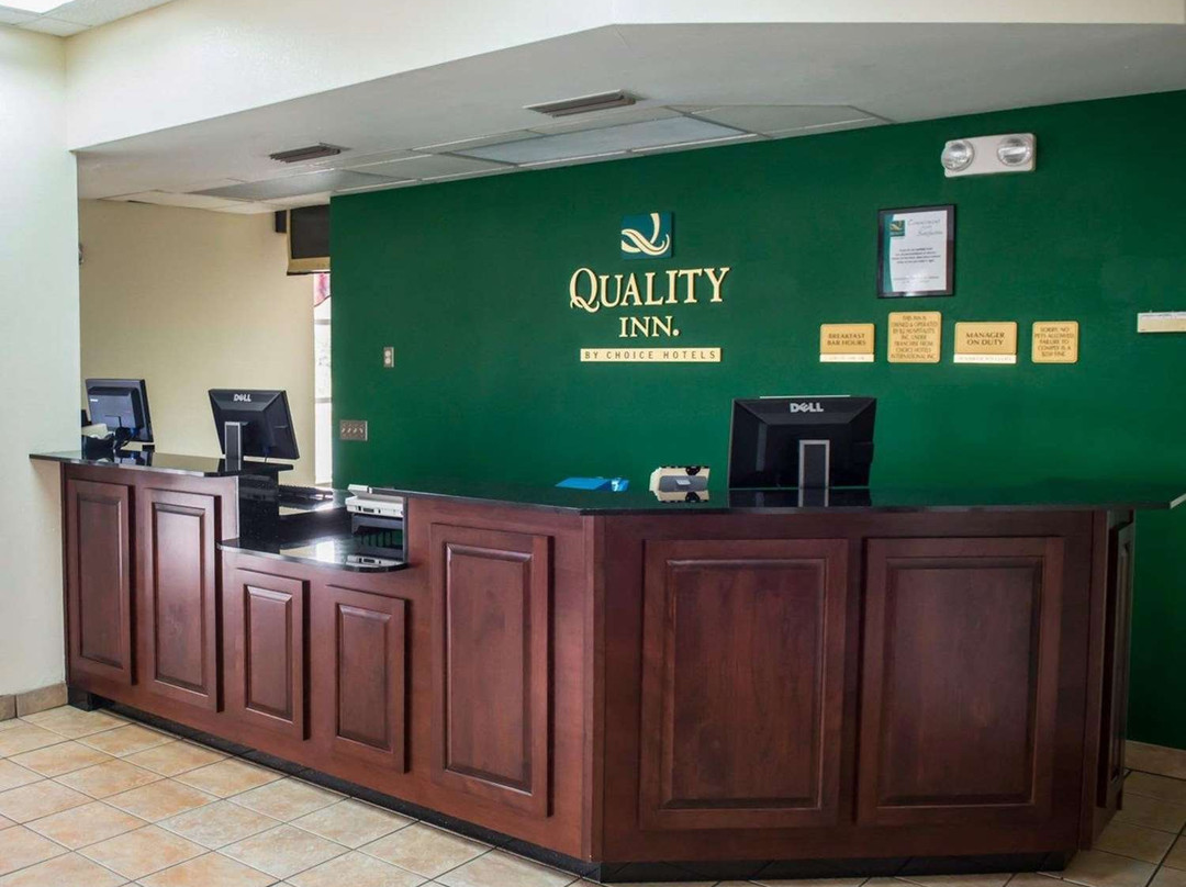 Quality Inn Chipley I-10 at Exit 120主图