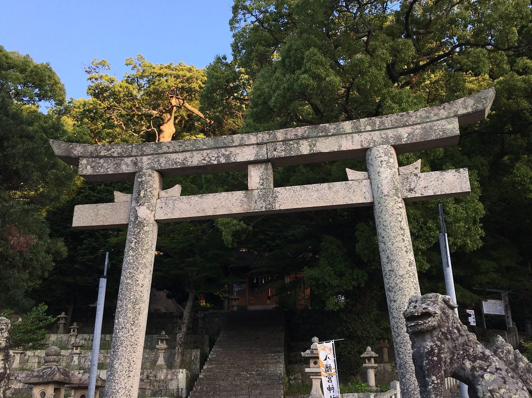 Hachimangu Shrine景点图片