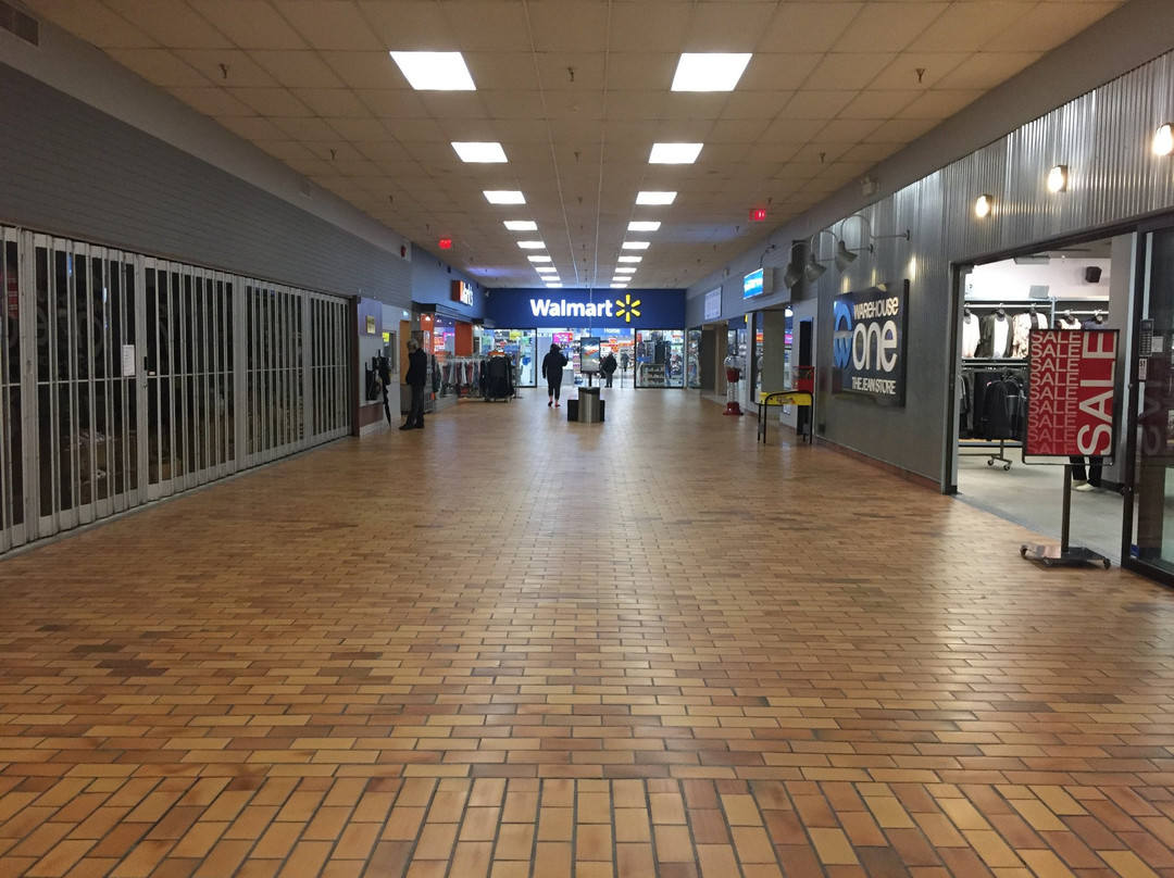 Rupert Square Mall-鲁珀特港必去景点