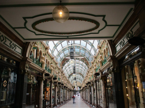 Queens Arcade