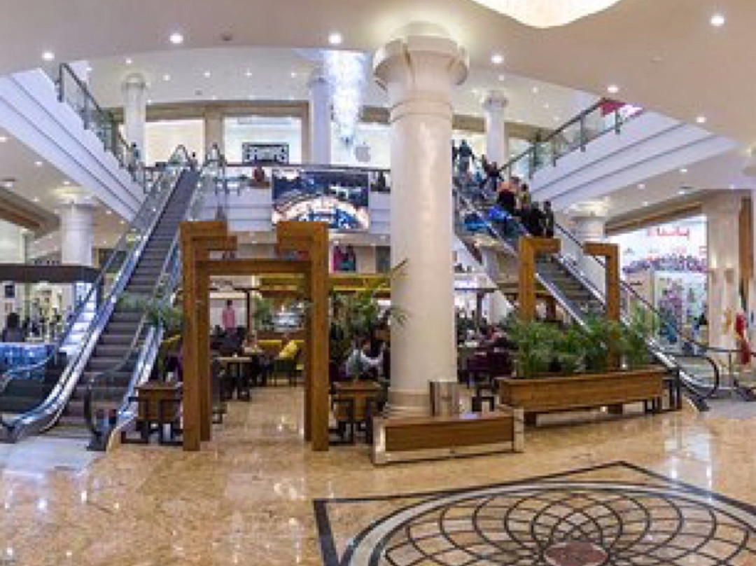 Roya Mall-基什岛必去景点