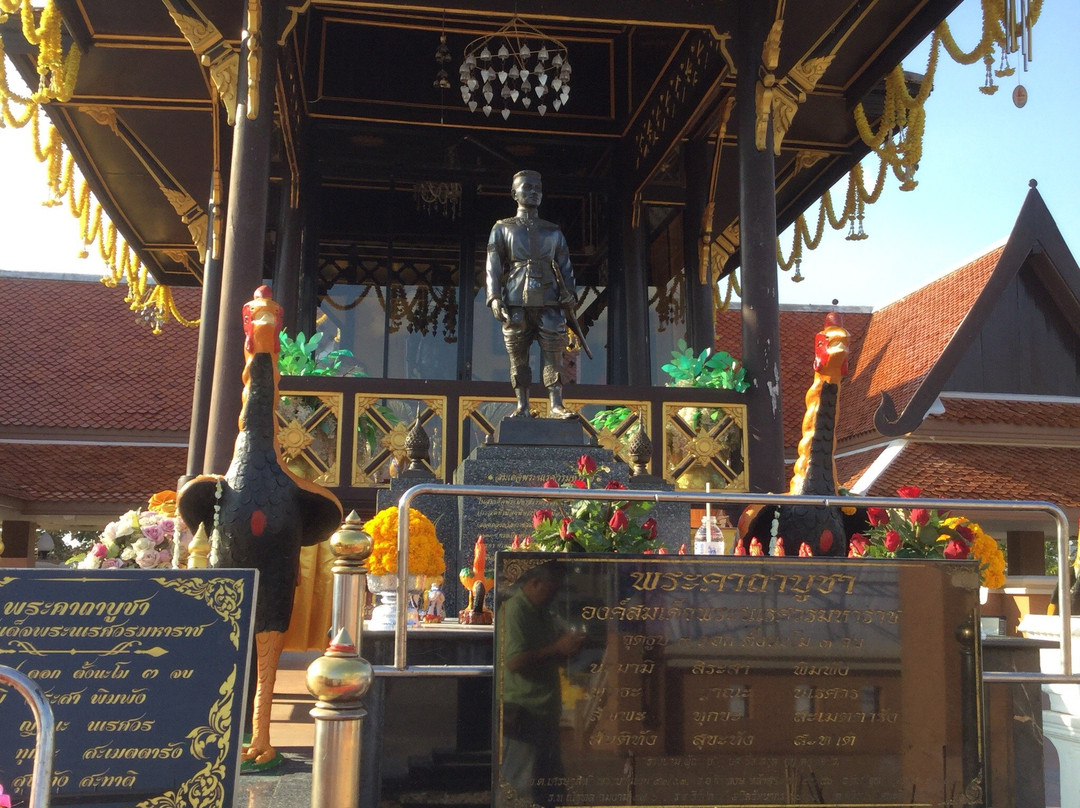 Somdej Phra Naresuan Maharat Shrine景点图片