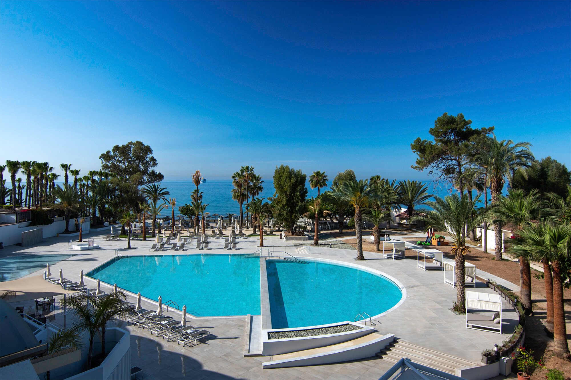 Elias Beach Hotel-浴室