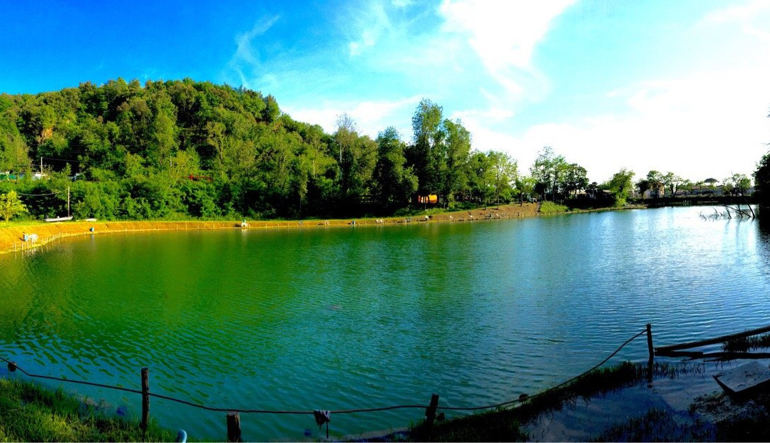 Due Laghi Pietrasanta景点图片