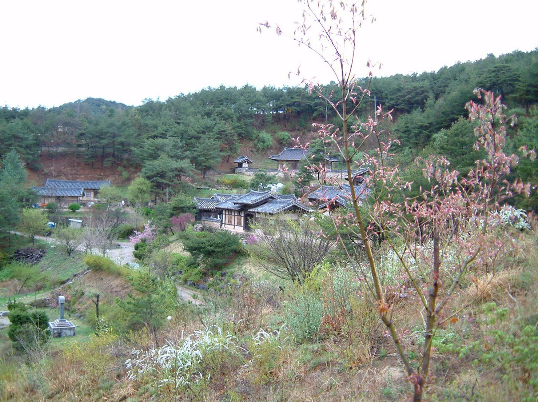 英阳郡酒店住宿-Jirye Artists' Colony