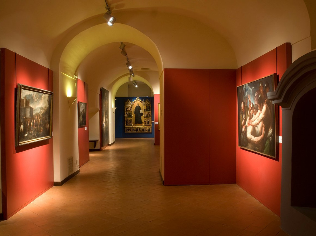 Monumental Complex Donnaregina - Diocesan Museum of Naples-那不勒斯必去景点