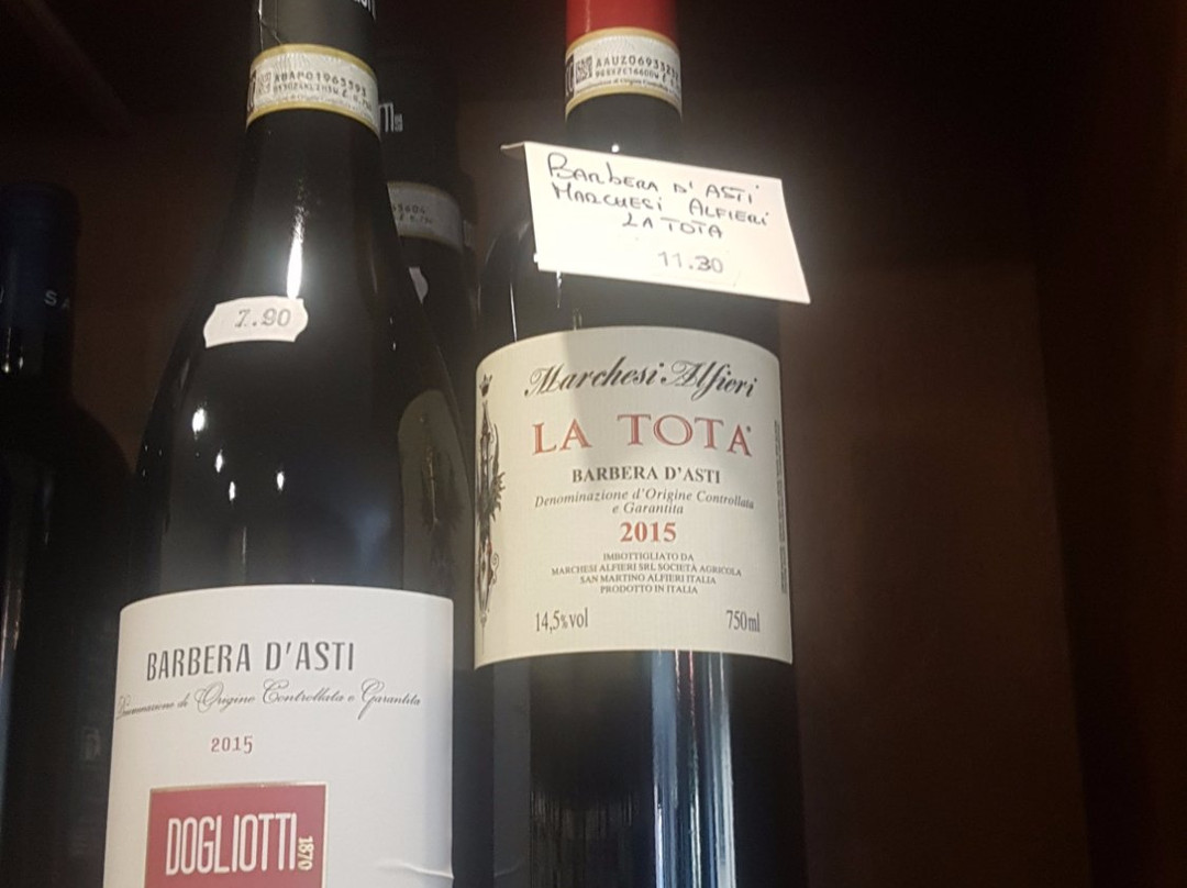 Enoteca Fracchia & Berchialla-阿尔巴必去景点