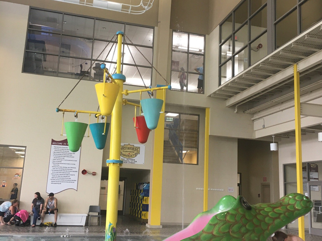 Christiansburg Aquatic Center-克里斯琴斯堡必去景点
