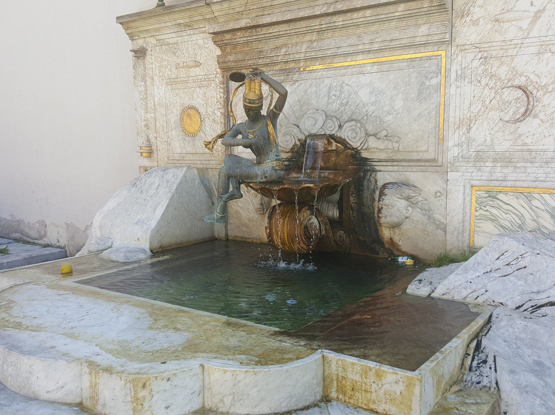 Piazza Mercurio-马萨必去景点