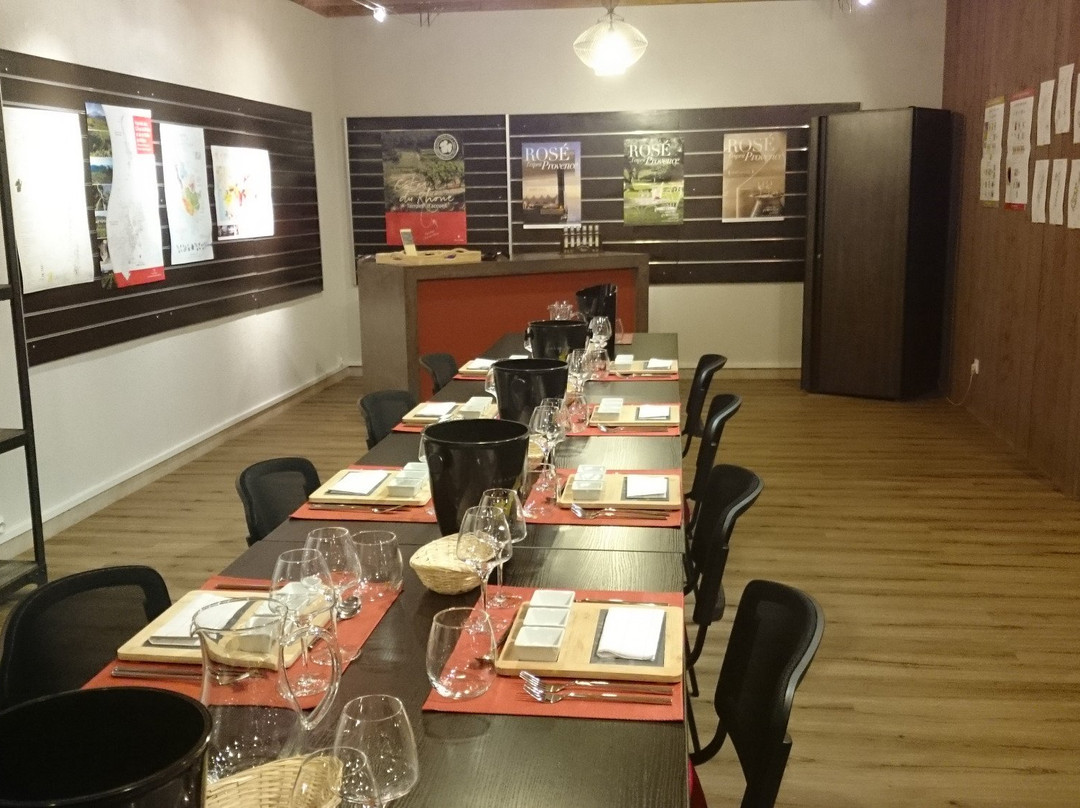Le Cellier des Grands Vins景点图片
