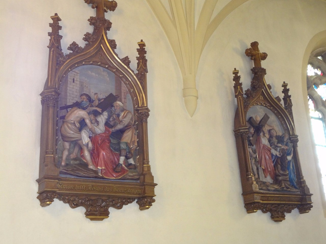 Römisch-katholische Kirche - Herz Jesu-Laufen必去景点