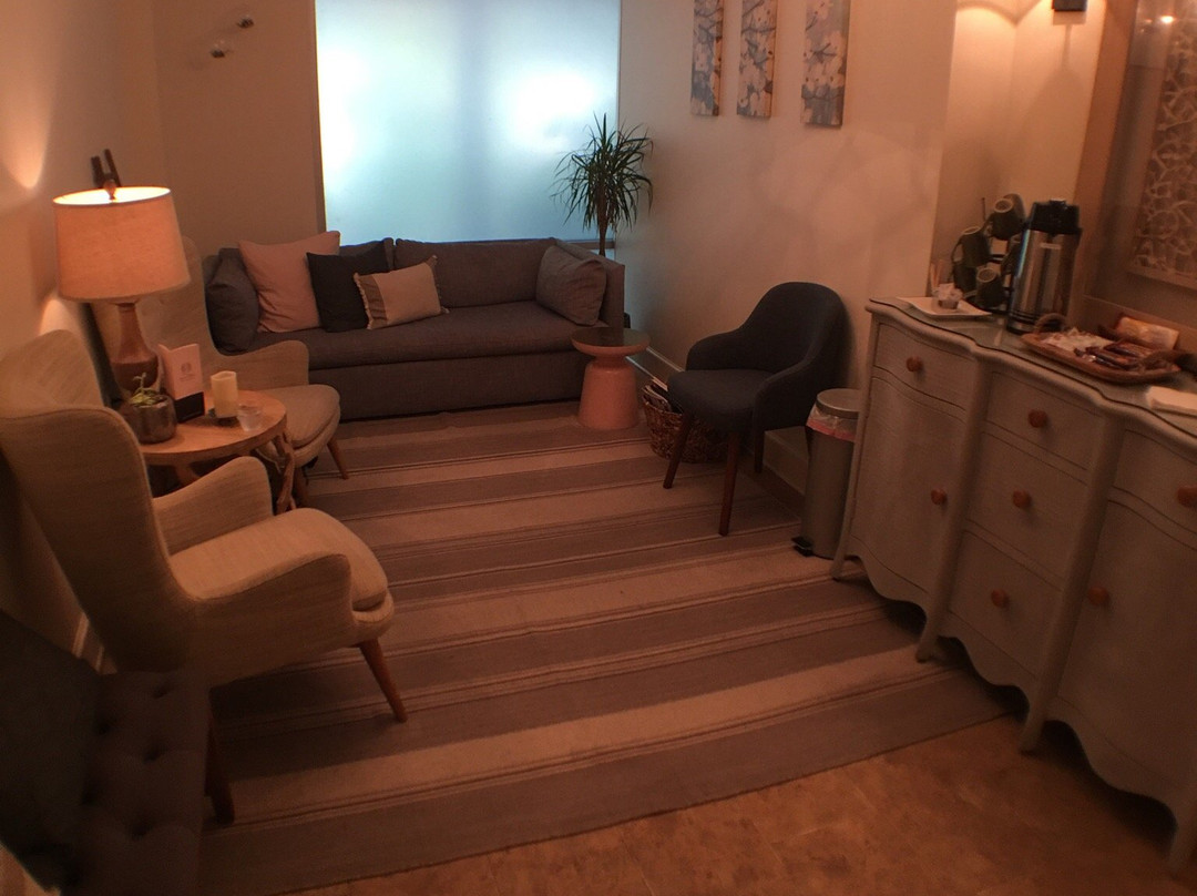 Island Retreat Spa & Salon景点图片