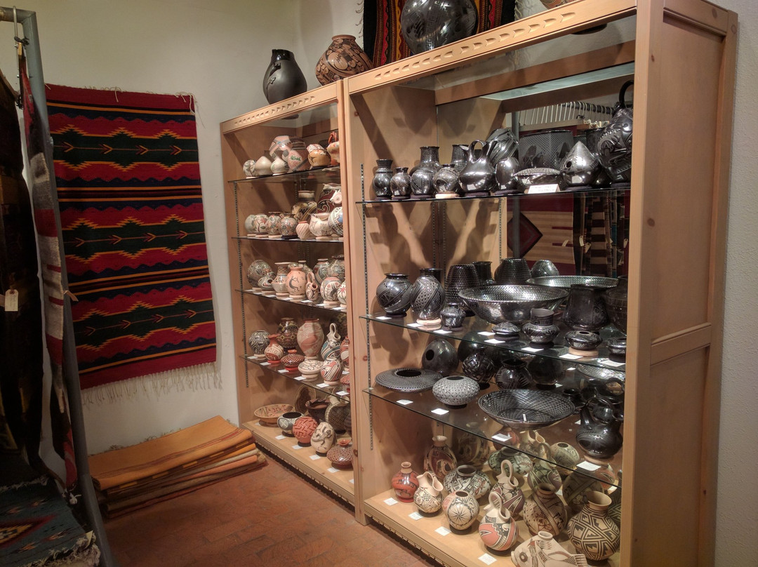 Tanner Chaney Galleries-阿尔伯克基必去景点