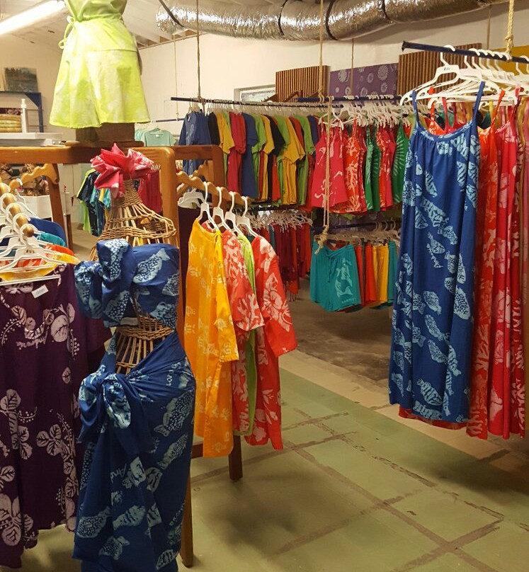 Androsia Batik Works Factory-Andros必去景点