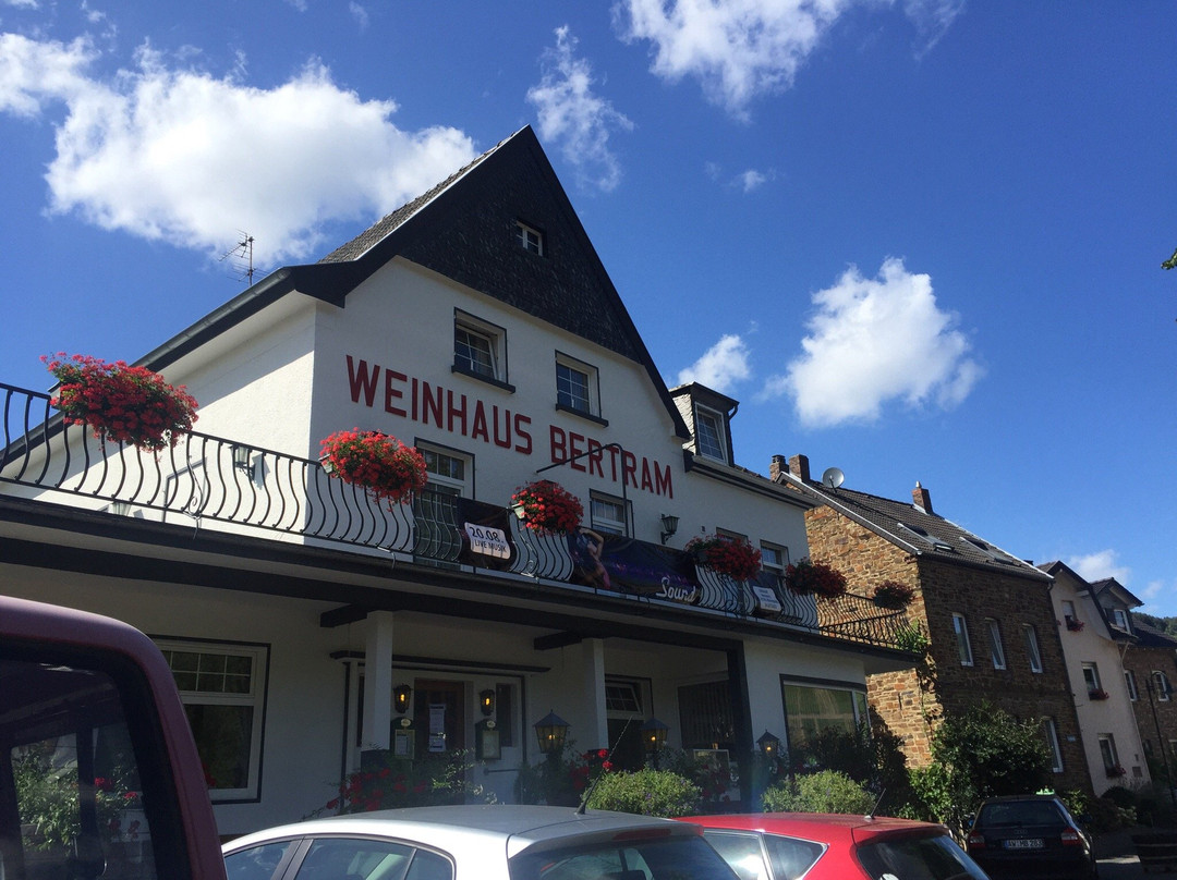 Weingut Gebrueder Bertram