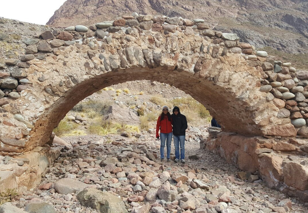 Puente Picheuta-乌斯帕亚塔必去景点