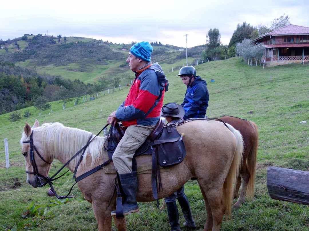 MontaRuna-昆卡必去景点