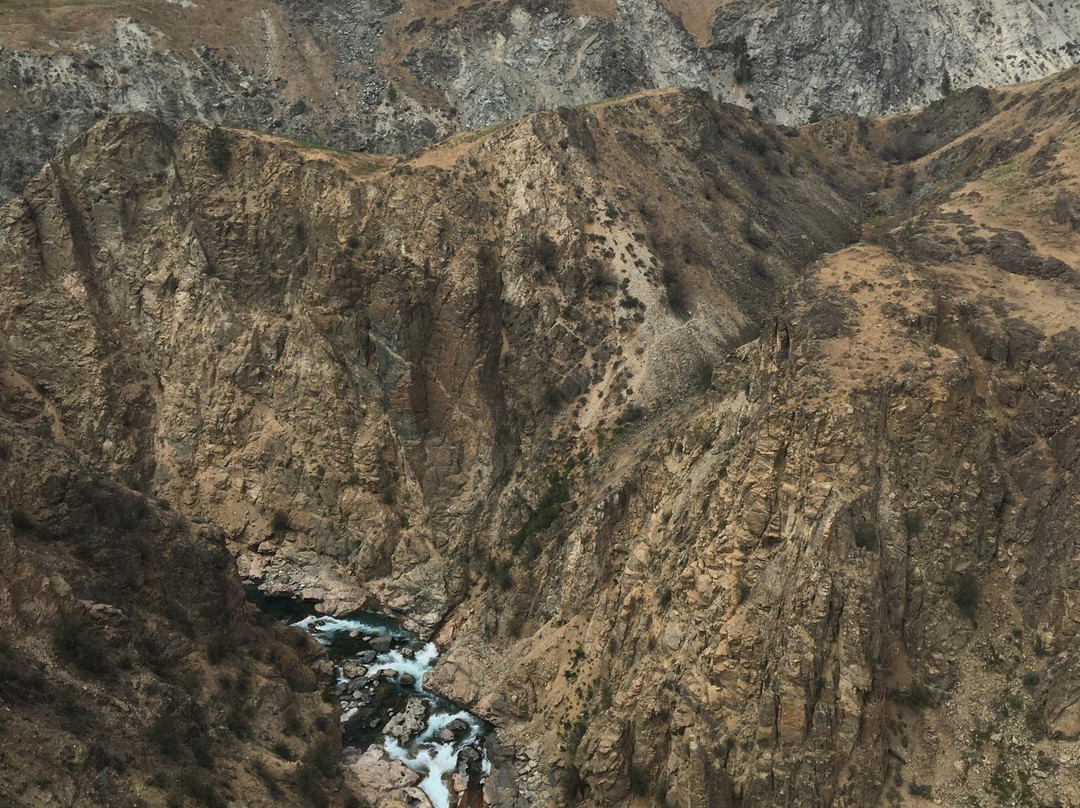 Lake Chelan Helicopters景点图片