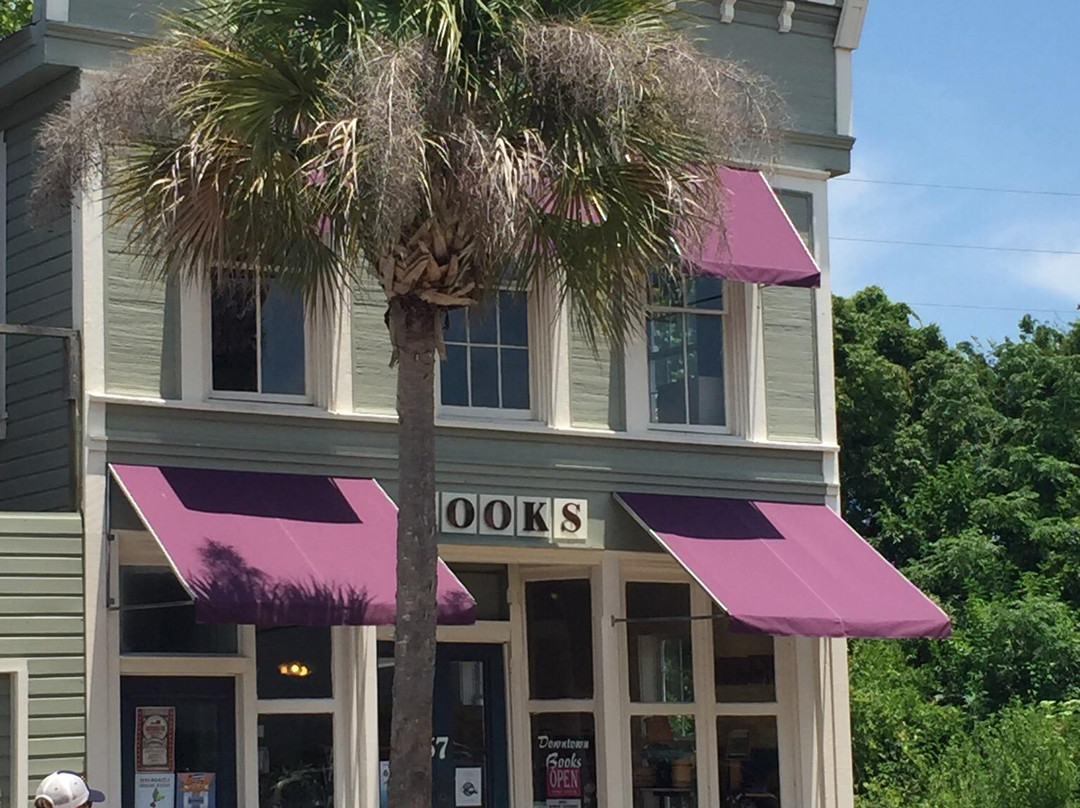 Downtown Books & Purl景点图片