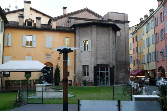 Piazzetta San Giacomo-摩德纳必去景点