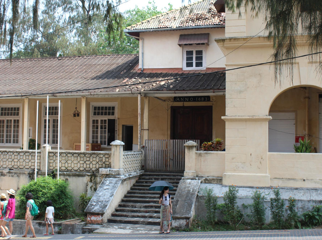 Dutch Government House-加勒必去景点